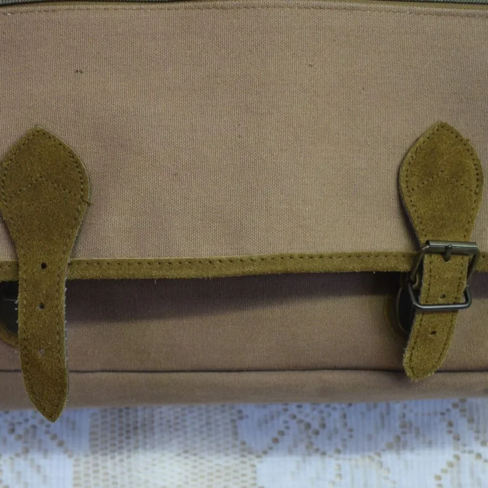 Ogio Canvas Khaki Camel Messenger Book Bag Shoulder Strap Carry On School Work